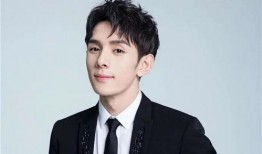 娱乐吃瓜酱李佳琦,从娱乐吃瓜酱到带货一哥的蜕变之路